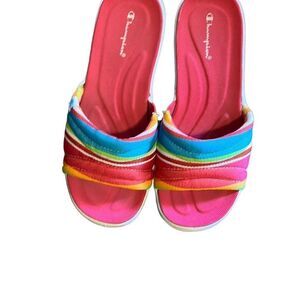 Champion rainbow sandals size 8